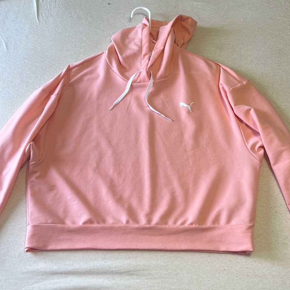 Neon melon colored sweatshirt. Size large